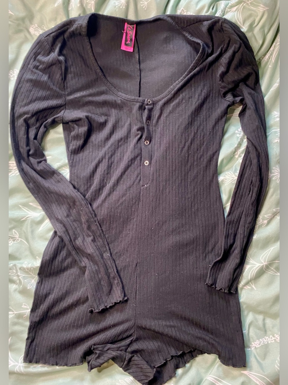 La SENZA Black Ribbed Long Sleeve Henley Romper Pajama